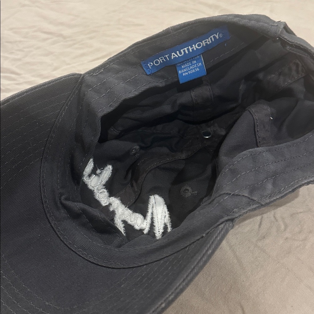 Grey Magnolia Cap - Picture 4 of 4